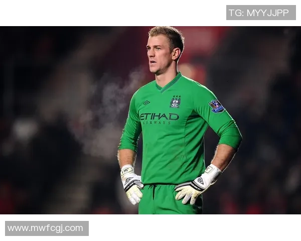 足球明星扎辫子引发潮流风尚展现个性魅力与运动精神的完美结合 足球明星扎辫子引发潮流风尚展现个性魅力与运动精神的完美结合