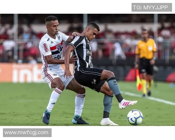 库亚巴足球明星的崛起与未来展望：从地方英雄到国际舞台的传奇之路