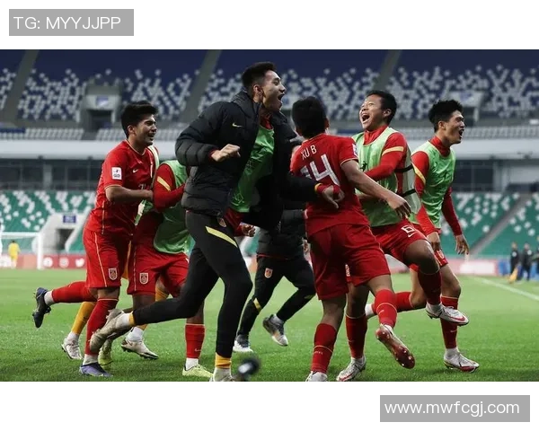 江波龙足球明星的崛起与未来展望:从青训到职业生涯的精彩旅程 江波龙足球明星的崛起与未来展望:从青训到职业生涯的精彩旅程